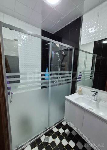 Продаётся 4-комн. вторичка 150 м², м. Низами, photo 16 from 19