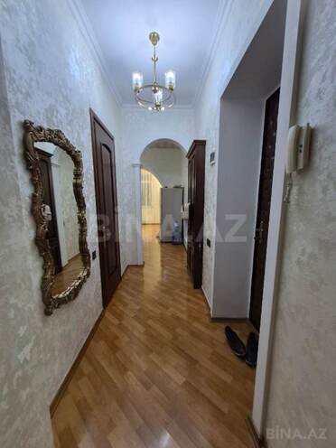 Продаётся 4-комн. вторичка 150 м², м. Низами, photo 13 from 19