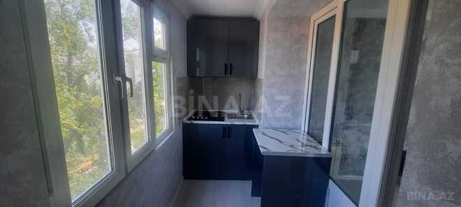 Satılır 3 otaqlı köhnə tikili 50 m², Qara Qarayev m., photo 15 from 20
