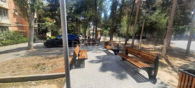 Satılır 3 otaqlı köhnə tikili 50 m², Qara Qarayev m., photo 3 from 20
