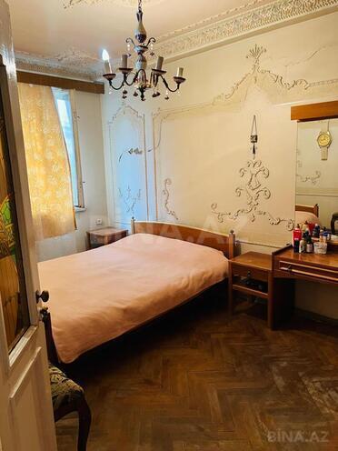 İcarəyə verilir 2 otaqlı köhnə tikili 70 m², Azadlıq Prospekti m., photo 11 from 19