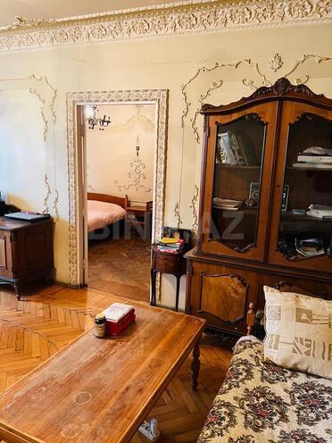 İcarəyə verilir 2 otaqlı köhnə tikili 70 m², Azadlıq Prospekti m., photo 12 from 19