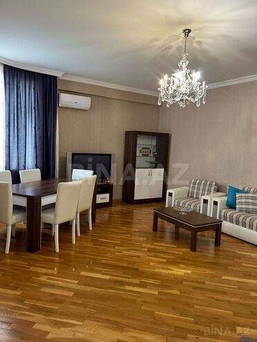 Сдаётся 3-комн. новостройка 142 м², м. Мемар Аджеми, photo 4 from 18