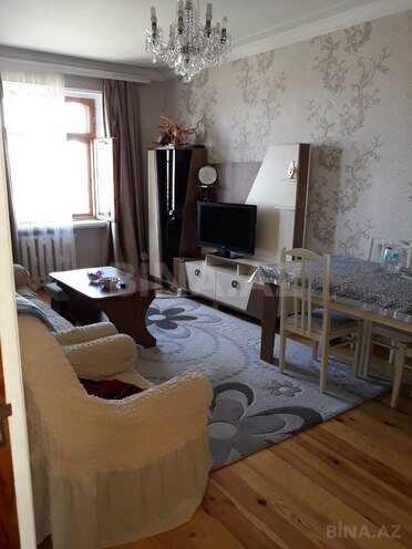 Satılır 3 otaqlı köhnə tikili 80 m², Xalqlar Dostluğu m., photo 1 from 16