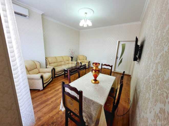 Сдаётся 2-комн. новостройка 70 м², м. Кара Караев, photo 3 from 9