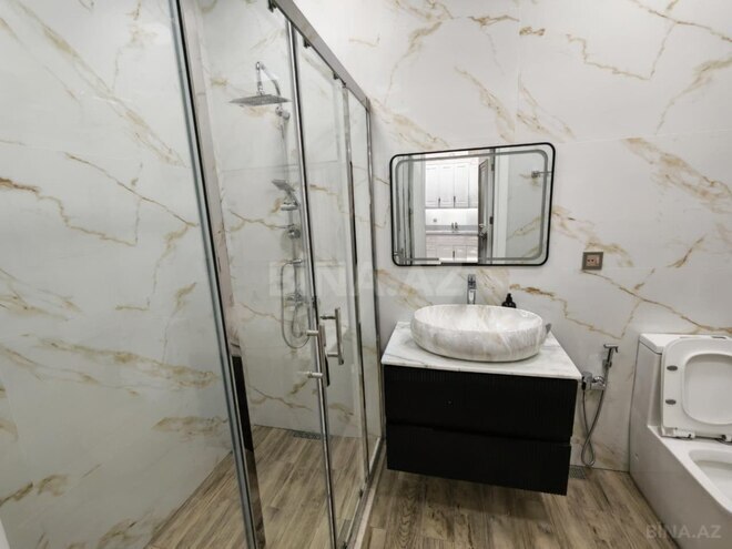 Сдаётся 2-комн. новостройка 70 м², м. 8 ноября, photo 16 from 18