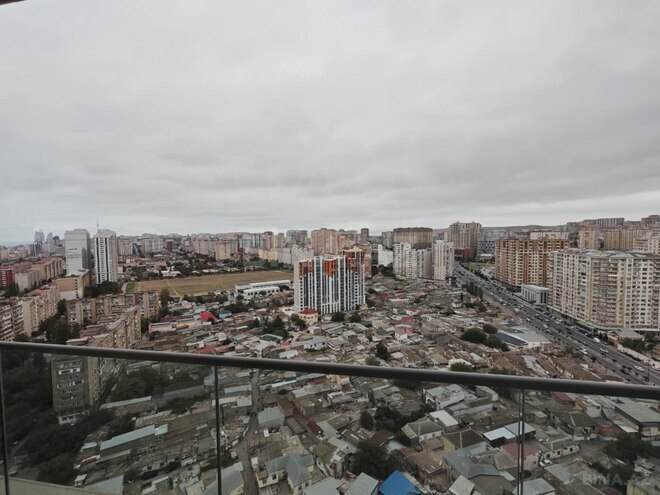 Сдаётся 2-комн. новостройка 70 м², м. 8 ноября, photo 14 from 18