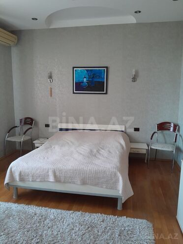 Сдаётся 3-комн. новостройка 171 м², м. 8 ноября, photo 10 from 18