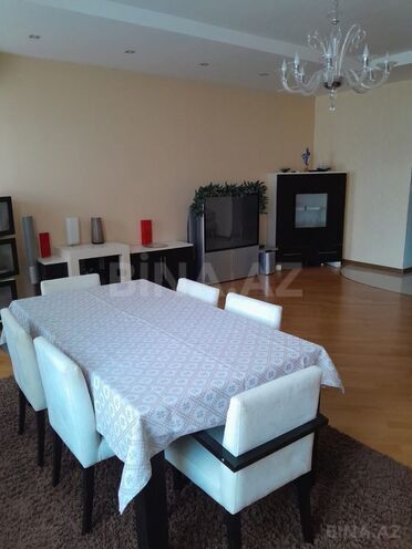 Сдаётся 3-комн. новостройка 171 м², м. 8 ноября, photo 5 from 18