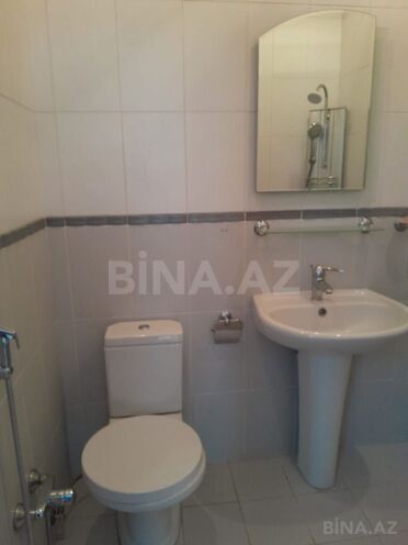 Сдаётся 3-комн. новостройка 171 м², м. 8 ноября, photo 13 from 18