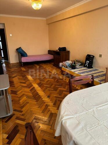 İcarəyə verilir 2 otaqlı köhnə tikili 70 m², Gənclik m., photo 3 from 8