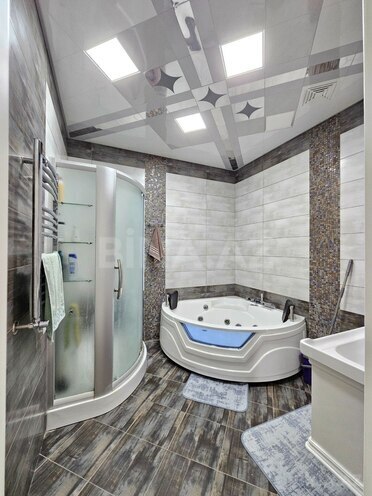 Продаётся 5-комн. дом/дача 300 м², photo 4 from 32