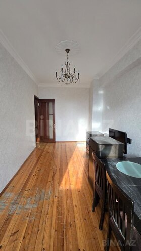 İcarəyə verilir 2 otaqlı köhnə tikili 68 m², Neftçilər m., photo 3 from 12