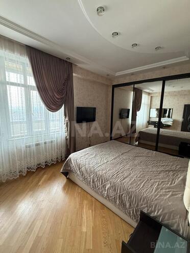 Сдаётся 3-комн. новостройка 146 м², м. Нефтчиляр, photo 4 from 17