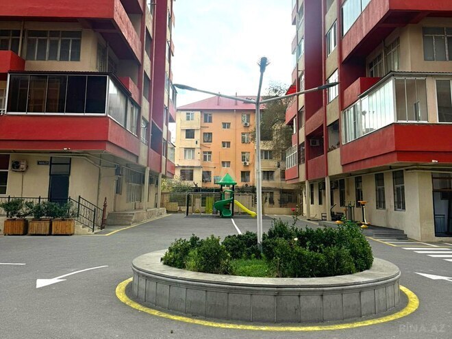 Сдаётся 3-комн. новостройка 146 м², м. Нефтчиляр, photo 14 from 17