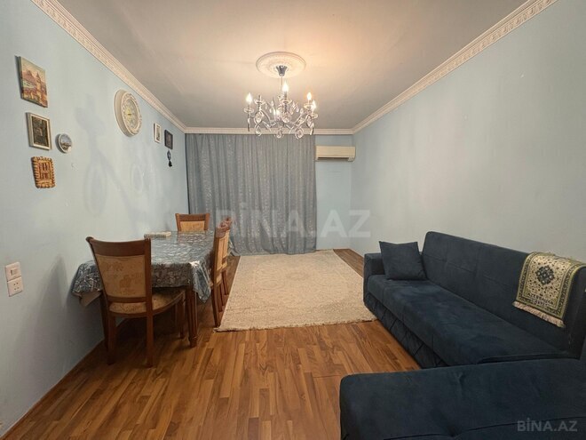 Satılır 3 otaqlı köhnə tikili 75 m², İnşaatçılar m., photo 3 from 9