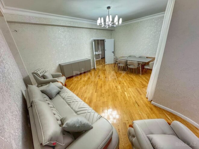 Продаётся 4-комн. новостройка 155 м², м. Кара Караев, photo 3 from 20