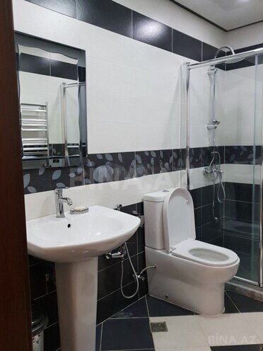 Сдаётся 2-комн. новостройка 70 м², м. Нефтчиляр, photo 12 from 14