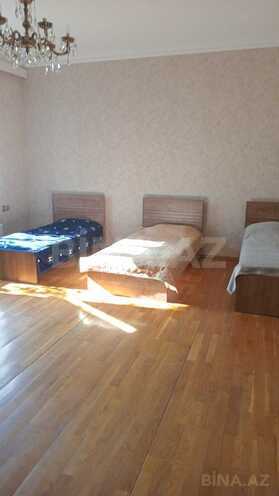 İcarəyə verilir 4 otaqlı köhnə tikili 100 m², Nizami m., photo 3 from 9