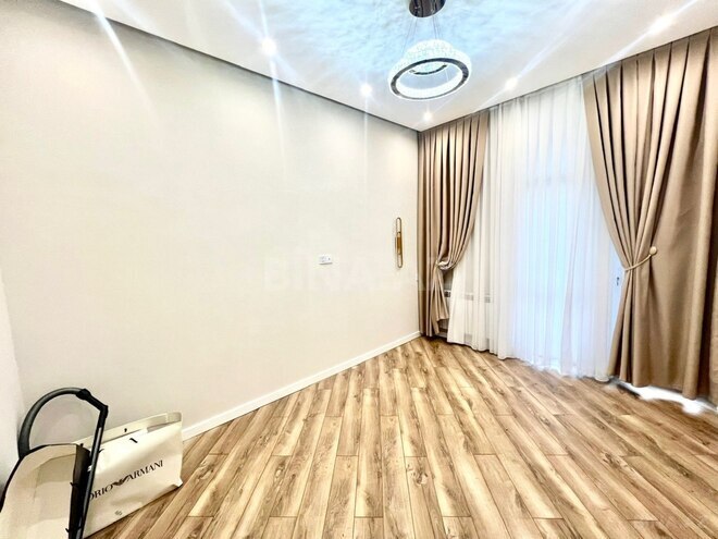 Сдаётся 3-комн. новостройка 110 м², м. 28 мая, photo 9 from 23