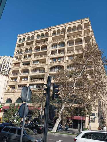 Satılır 2 otaqlı köhnə tikili 47 m², Sahil m., photo 9 from 13