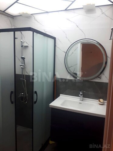 Продаётся 3-комн. вторичка 65 м², м. Нефтчиляр, photo 14 from 26