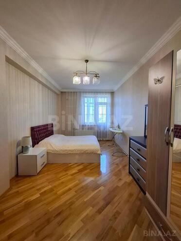 Сдаётся 3-комн. новостройка 130 м², м. Нариман Нариманов, photo 9 from 31