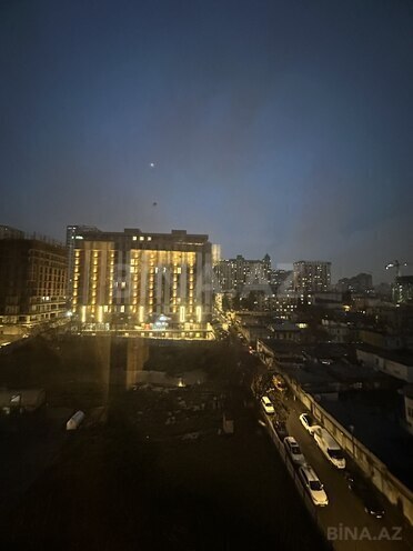 Продаётся 5-комн. вторичка 130 м², м. Низами, photo 13 from 16