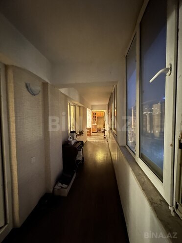 Продаётся 5-комн. вторичка 130 м², м. Низами, photo 3 from 16