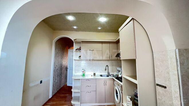 Продаётся 3-комн. вторичка 70 м², м. Низами, photo 4 from 12