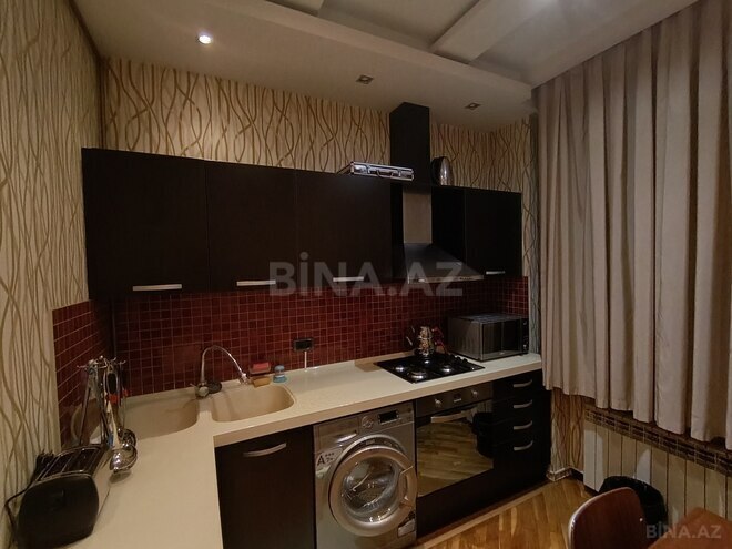 Продаётся 3-комн. вторичка 70 м², м. Сахил, photo 17 from 25