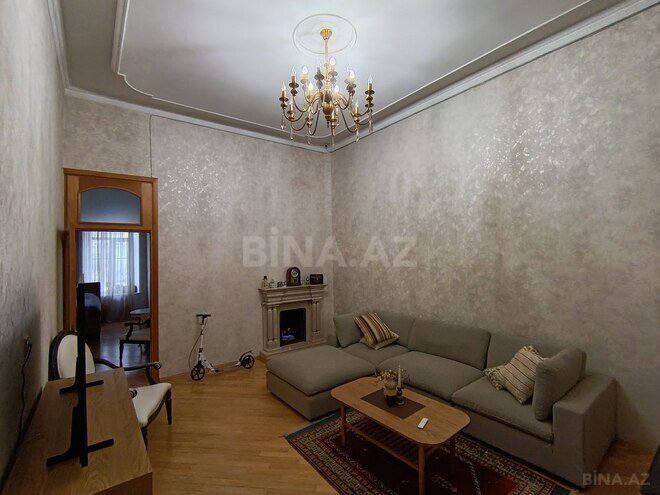Satılır 2 otaqlı köhnə tikili 80 m², Sahil m., photo 9 from 28