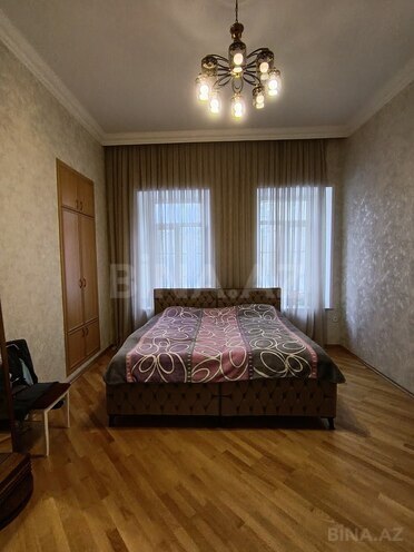 Satılır 2 otaqlı köhnə tikili 80 m², Sahil m., photo 7 from 28
