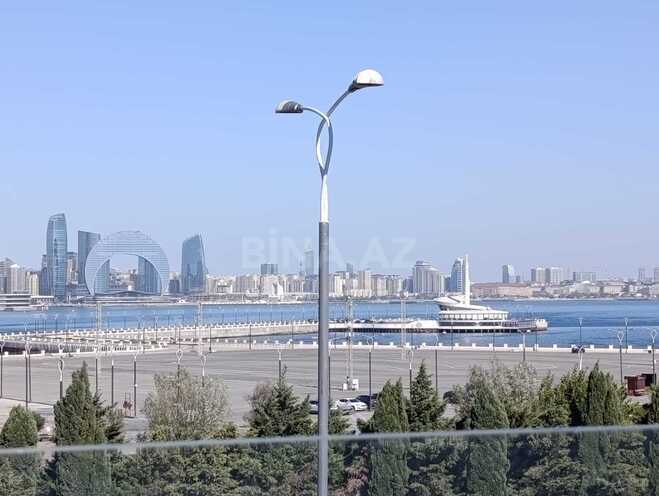 Satılır 1 otaqlı köhnə tikili 35 m², Bayıl q., photo 8 from 17