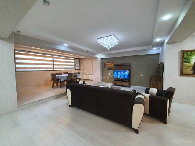 İcarəyə verilir 3 otaqlı köhnə tikili 105 m², 28 May m., photo 17 from 23