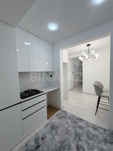 Продаётся 2-комн. вторичка 60 м², м. Ази Асланов, photo 10 from 19