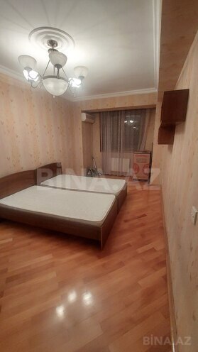 Сдаётся 3-комн. вторичка 105 м², м. Низами, photo 6 from 18