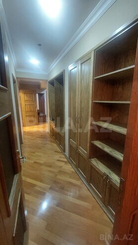 Сдаётся 3-комн. вторичка 105 м², м. Низами, photo 4 from 18