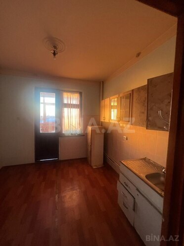Satılır 5 otaqlı köhnə tikili 103 m², Yeni Günəşli q., photo 19 from 29
