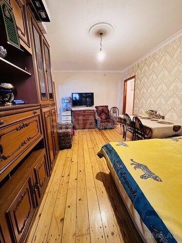 Satılır 2 otaqlı köhnə tikili 53 m², Qara Qarayev m., photo 13 from 17