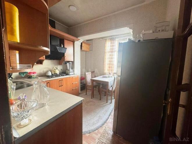 Satılır 4 otaqlı köhnə tikili 100 m², Neftçilər m., photo 13 from 19