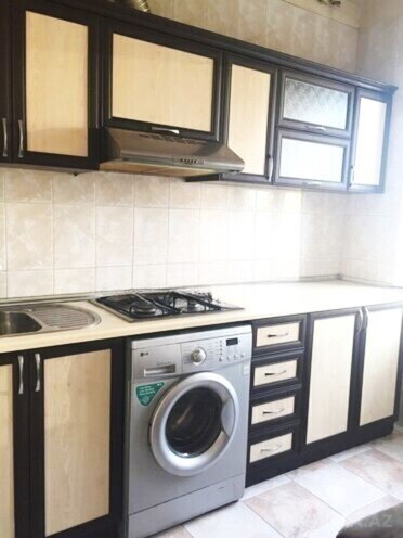 Продаётся 4-комн. вторичка 90 м², м. Элмляр Академиясы, photo 8 from 16