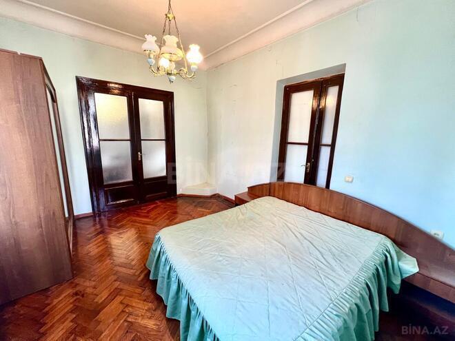 Продаётся 3-комн. вторичка 105 м², м. Низами, photo 7 from 13