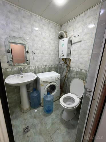 Satılır 2 otaqlı köhnə tikili 33 m², Elmlər Akademiyası m., photo 11 from 12