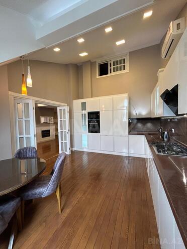 Satılır 6 otaqlı yeni tikili 275 m², 28 May m., photo 22 from 31