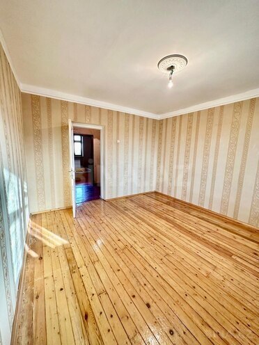 Satılır 3 otaqlı köhnə tikili 80 m², Qara Qarayev m., photo 11 from 25