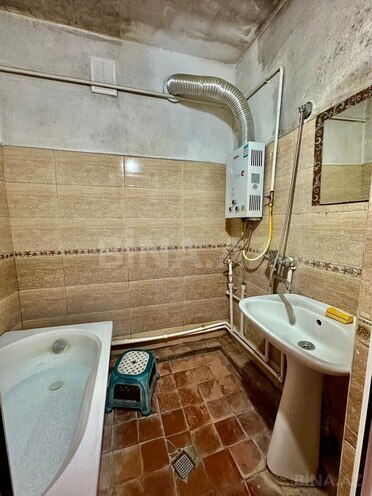 Satılır 3 otaqlı köhnə tikili 80 m², Qara Qarayev m., photo 22 from 25