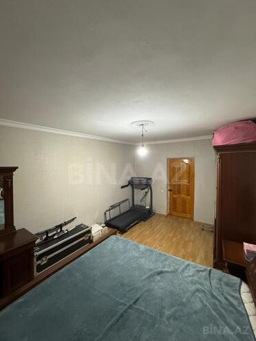 Продаётся 3-комн. вторичка 63 м², м. Иншаатчылар, photo 9 from 18