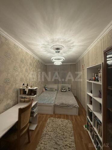 Продаётся 3-комн. вторичка 63 м², м. Иншаатчылар, photo 10 from 18