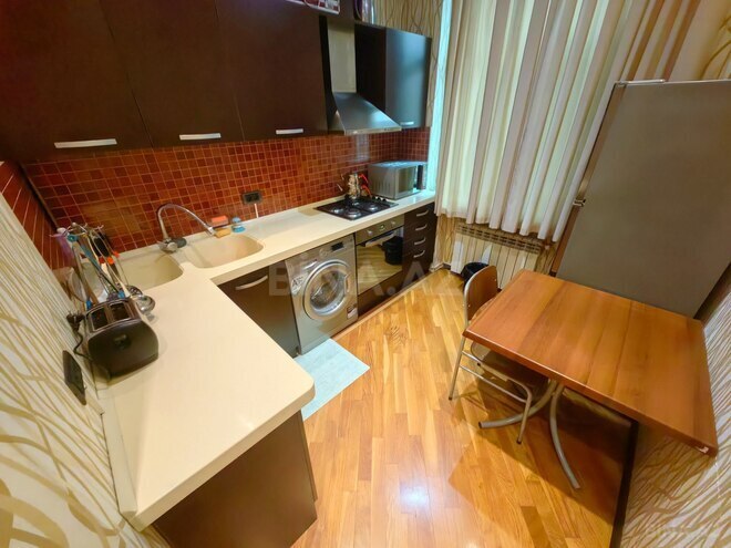 Продаётся 3-комн. вторичка 80 м², м. Сахил, photo 24 from 31